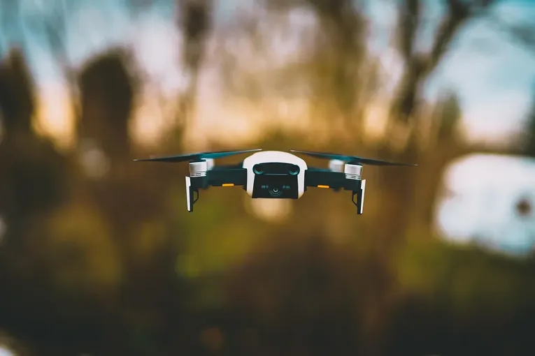 %name Tobyrich Vegas: Gaming Drones for Dogfights, Races & Stunts